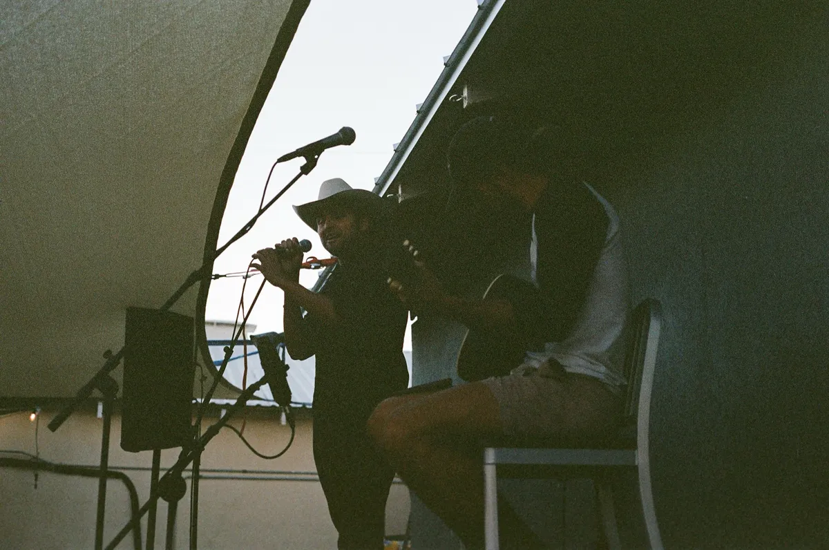Photo by Scott Del Vecchio (35mm)